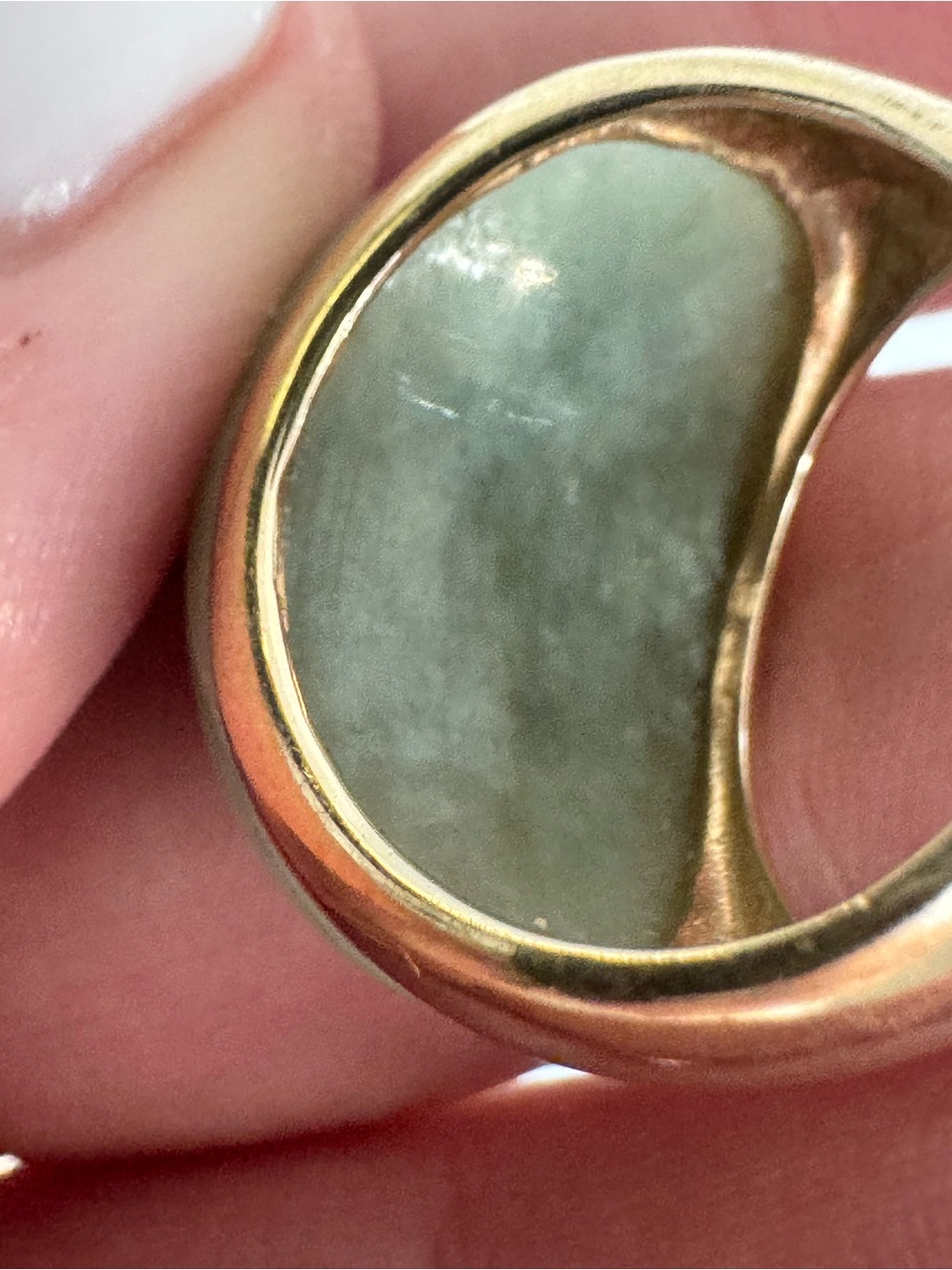 14K gold and jade massive dome ring - Picture 3 of 15